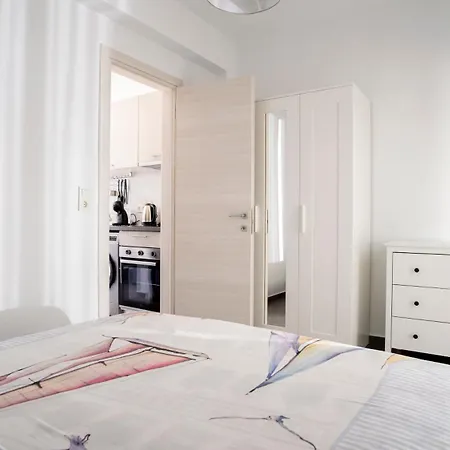 Danai D Ofrynio * Ofrínion