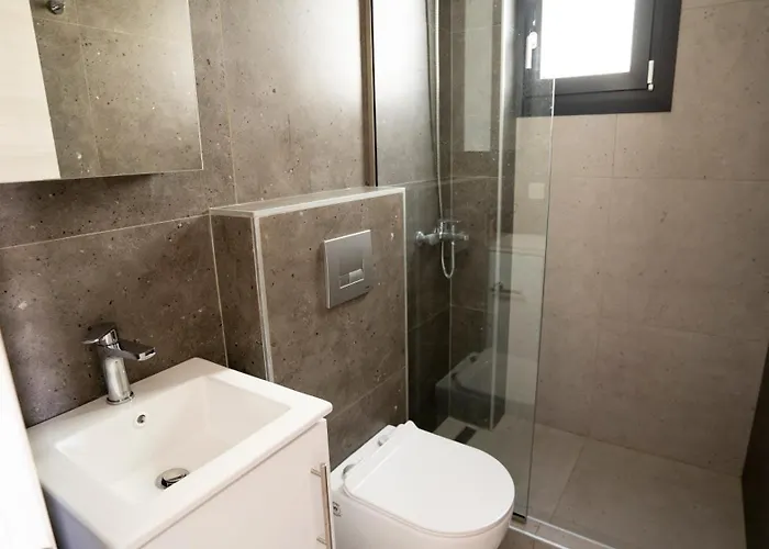 Danai D Ofrynio Appartement